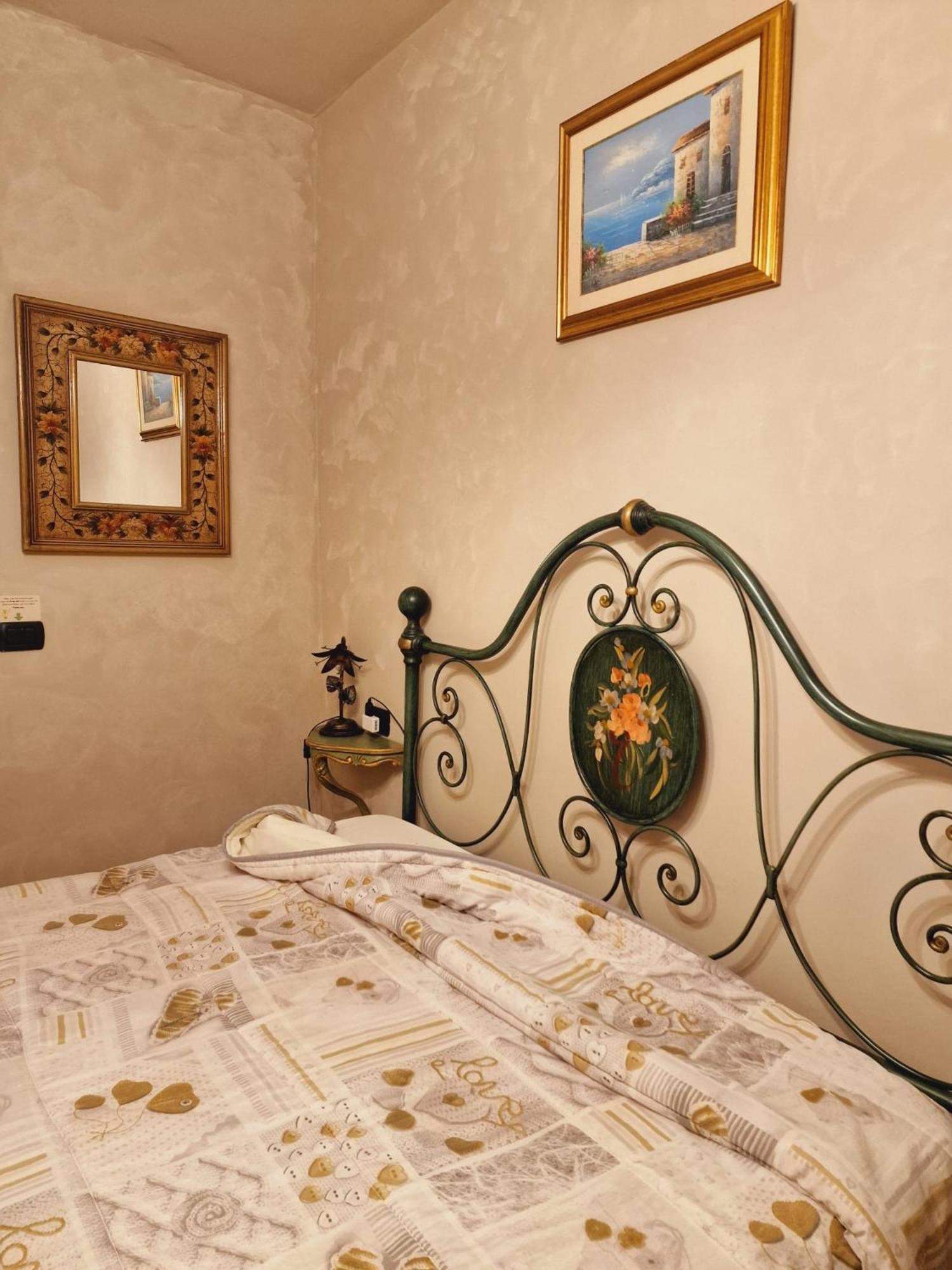 Hostal Il Sodino 1738 - Locazione Turistica San Feliciano Exterior foto